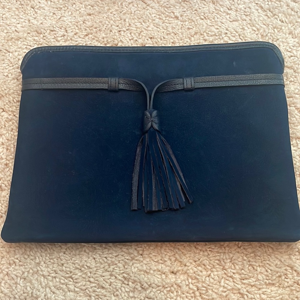 Gigi New York suede bag. NWOT